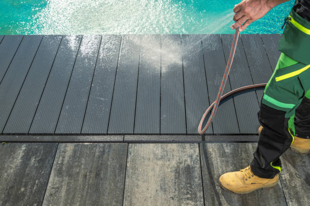 Why Choose Our Certified Pressure Washing Experts for Your Project Needs in Sigourney, IA?